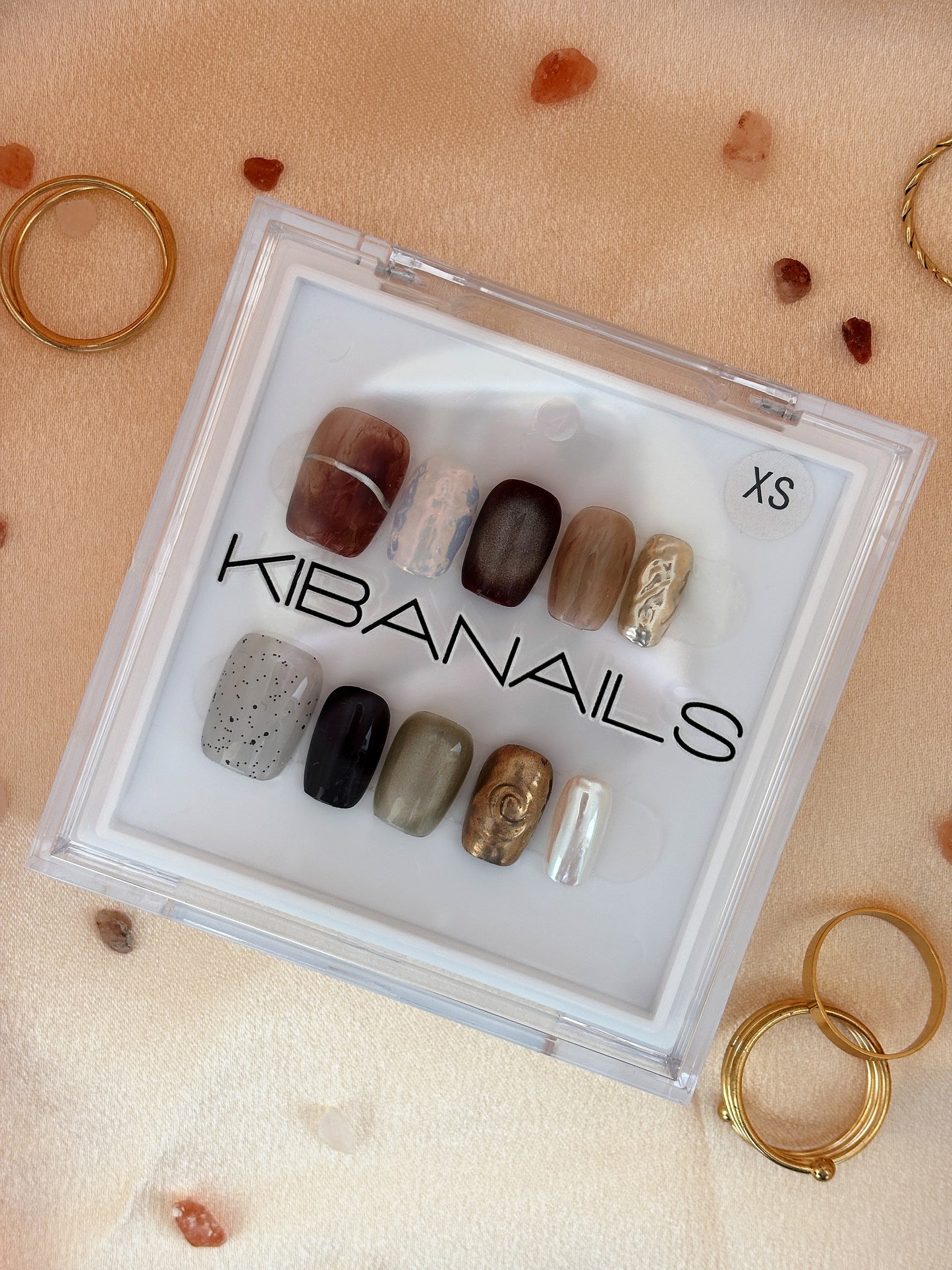 Press-On Nails Gemstone Touch
