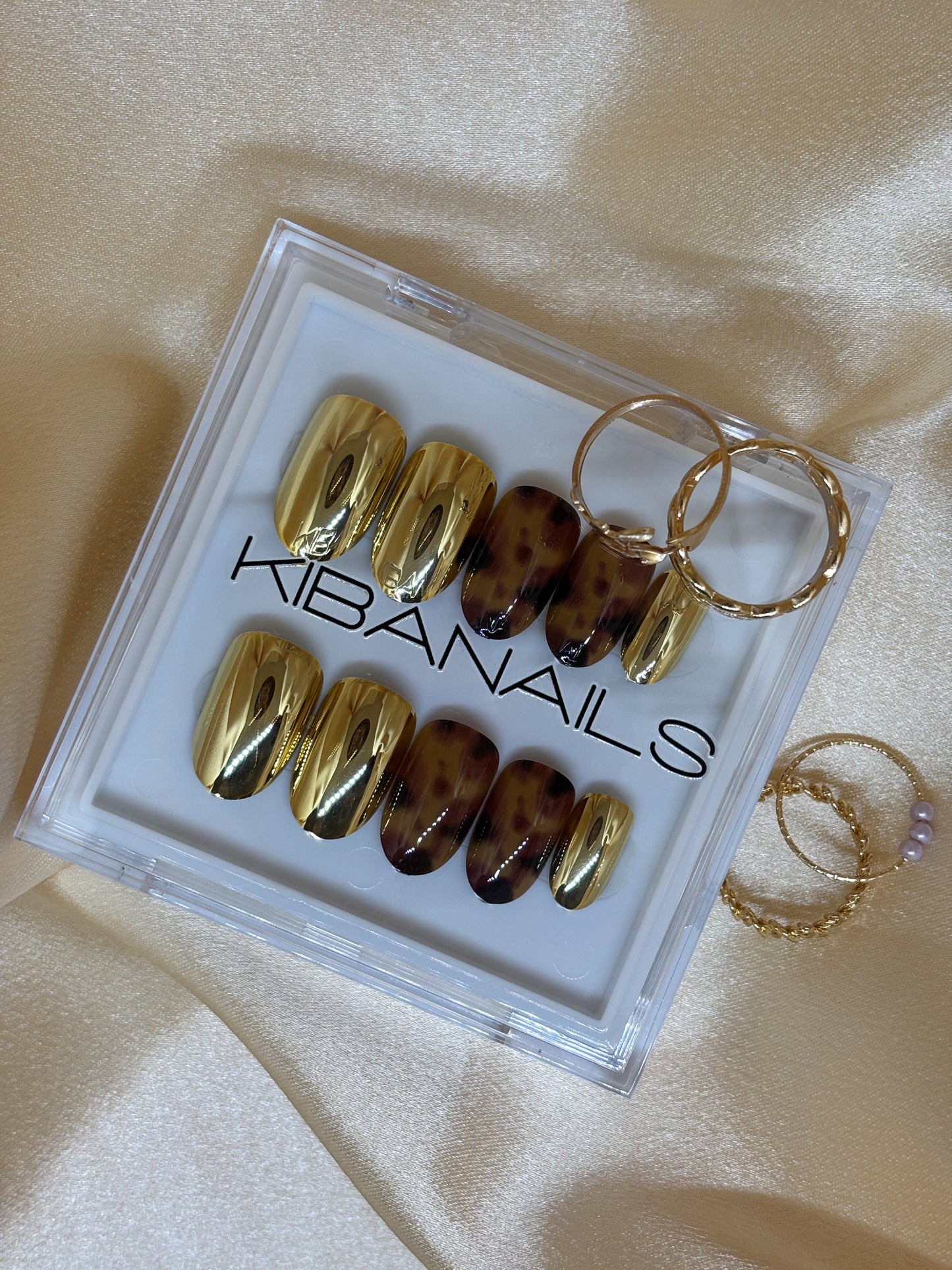 Press-On Nails Golden Amber