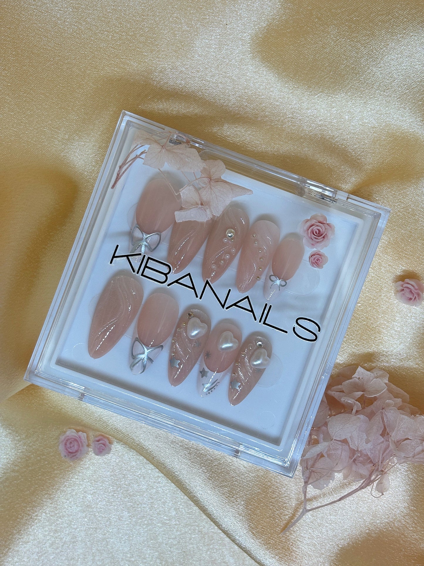 Press-On Nails Incheon Romance