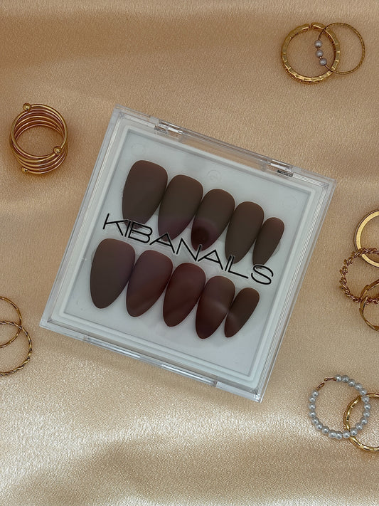 Press-On Nails Chestnut Bliss
