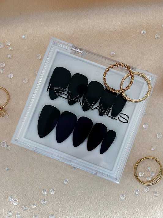 Press-On Nails Dark Eclipse