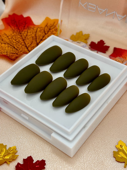 Press-On Nails Forest Moss