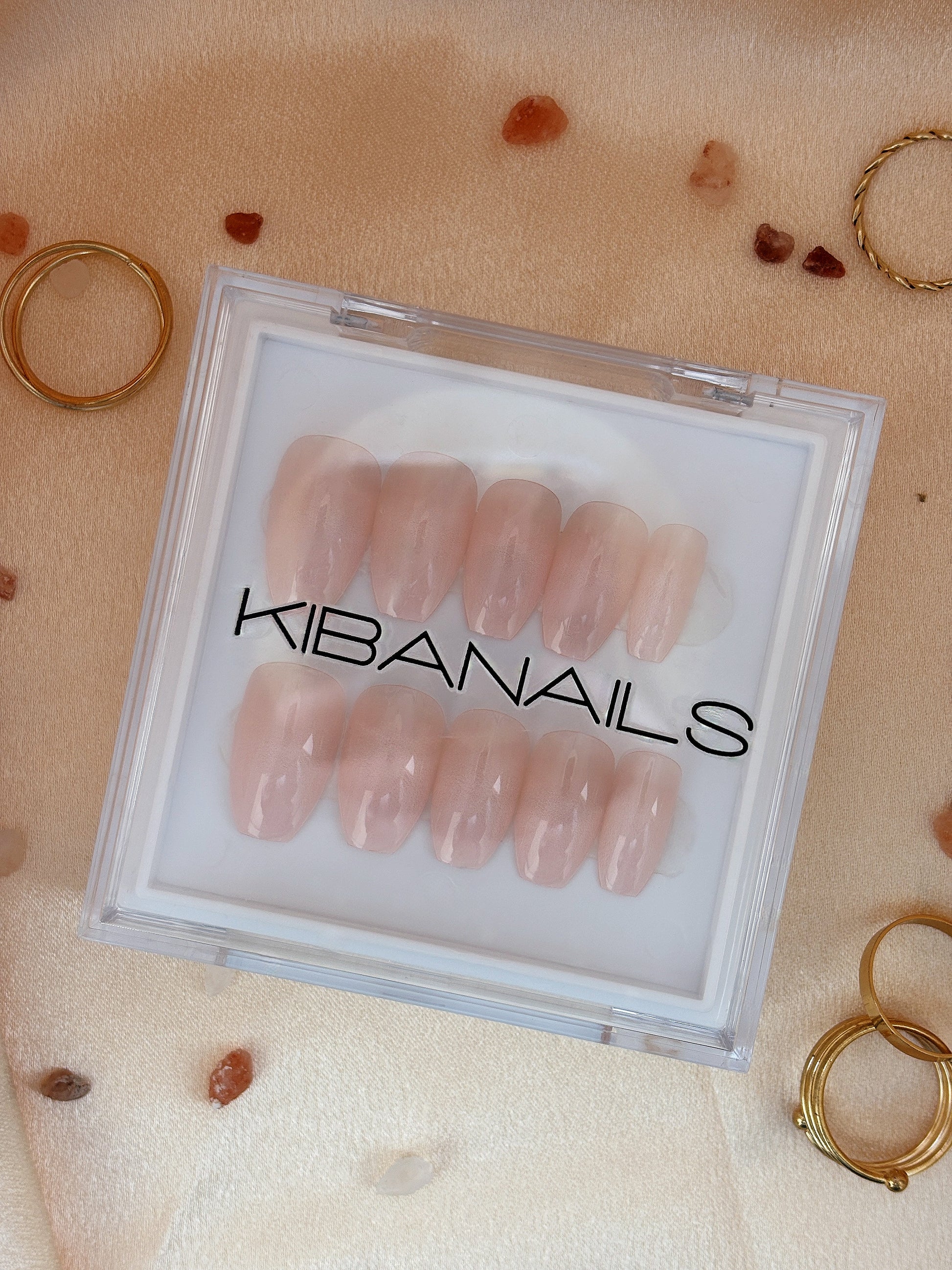 Press-On Nails Nude Chic
