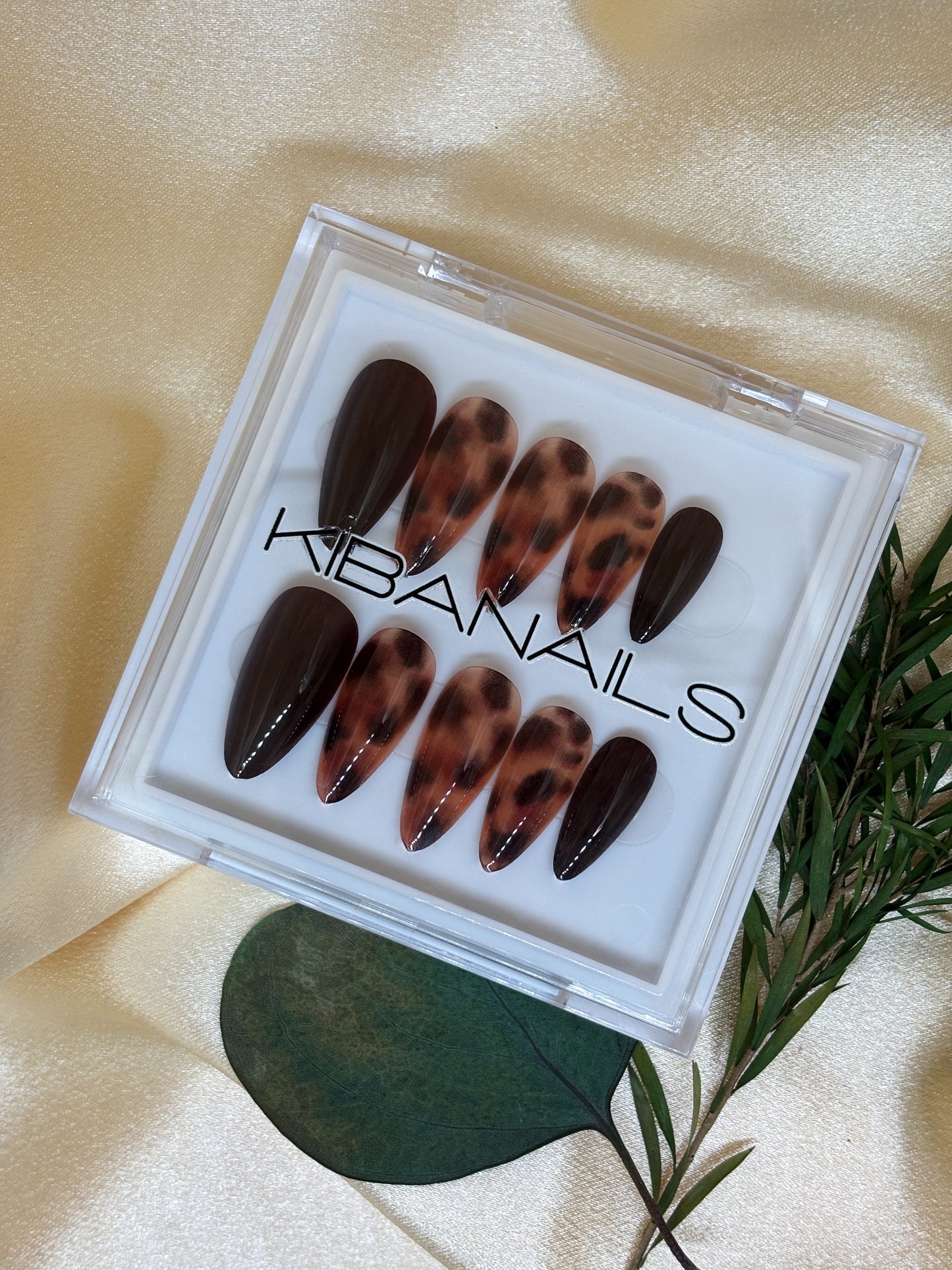 Press-On Nails Savannah Jasper